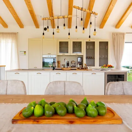 Willa Sanpadeo For Kids & Families In Istria With Jacuzzi, Sauna & Sea View Brtonigla