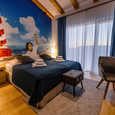 Sanpadeo For Kids & Families In Istria With Jacuzzi, Sauna & Sea View Villa